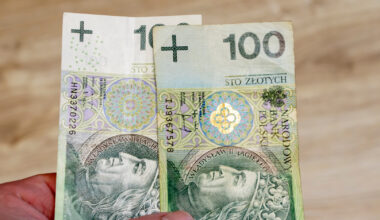 Emeryci w szoku. Zamiast podwyżki, w 2026 roku dostaną niższe świadczenie