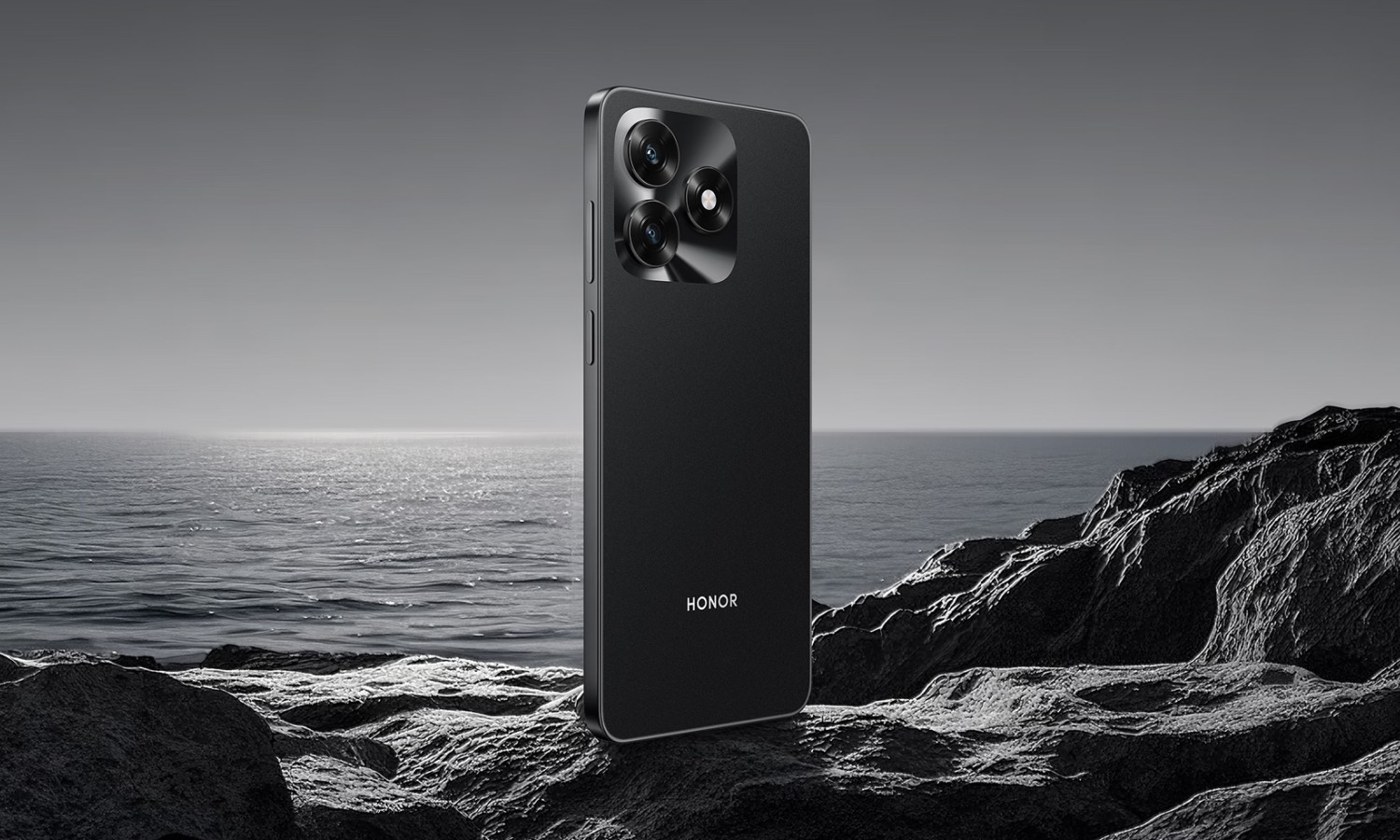 Nowy Honor za 499 zł. Ma baterię na lata i aparat 50 Mpix