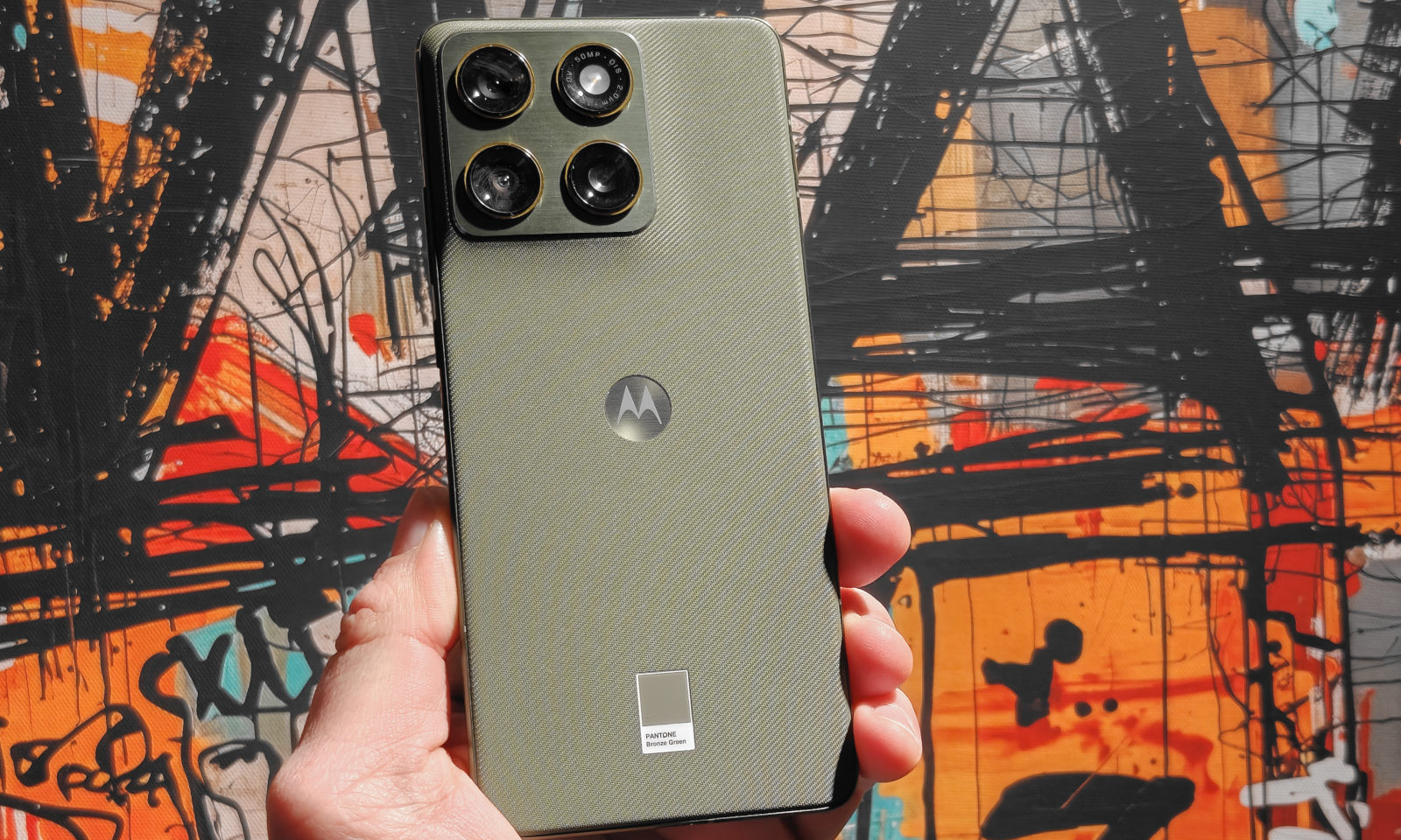 Motorola edge 70 już w Polsce. Na start zestaw o wartości 1100 zł