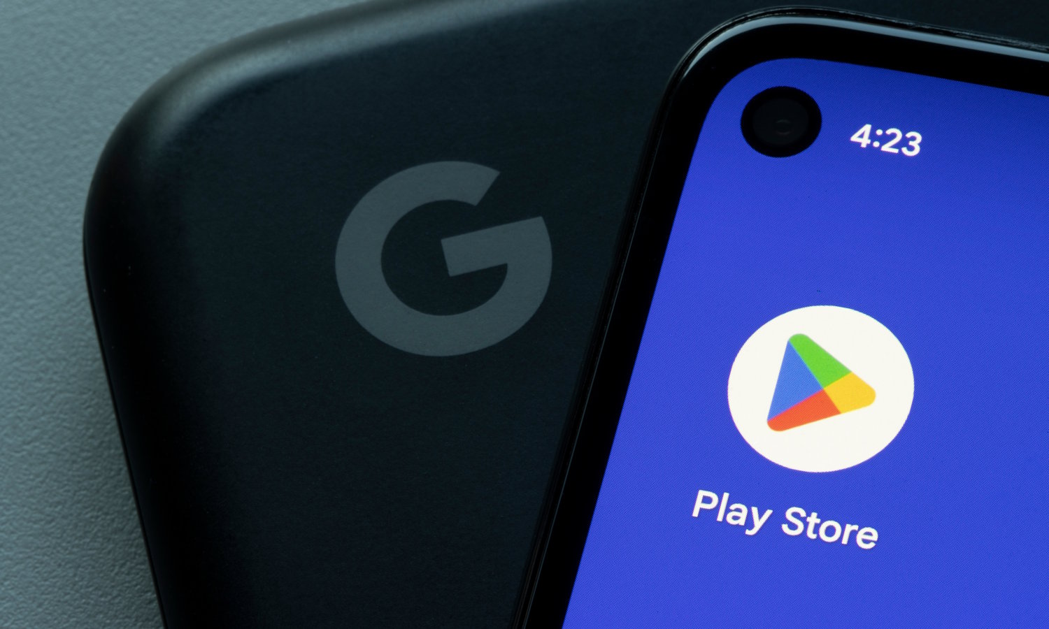 40 mln osób pobrało aplikacje z Google Play. Teraz mają kłopot