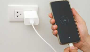 Czy szybkie ładowanie szkodzi? 2 lata testów telefonów ujawniły prawdę