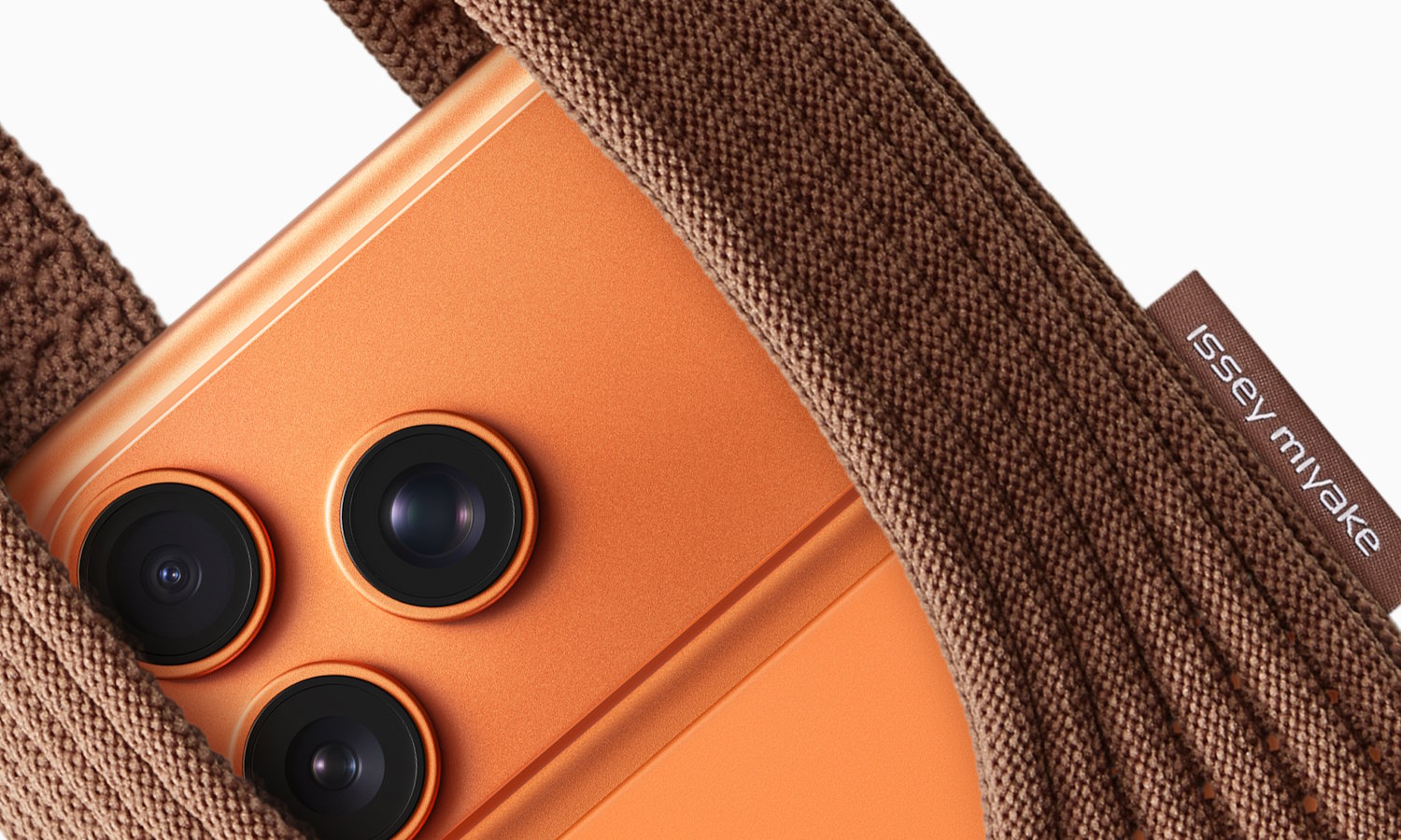 Apple pokazał iPhone Pocket. Cena jest absurdalna