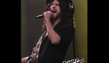 Wokalista z Bielska-Białej skradł serca widzów. Powalczy o finał The Voice of Poland!