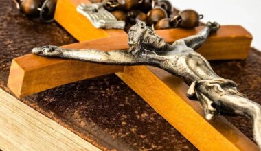 600 budynków zaświeci się na czerwono. Świat protestuje przeciw prześladowaniu chrześcijan