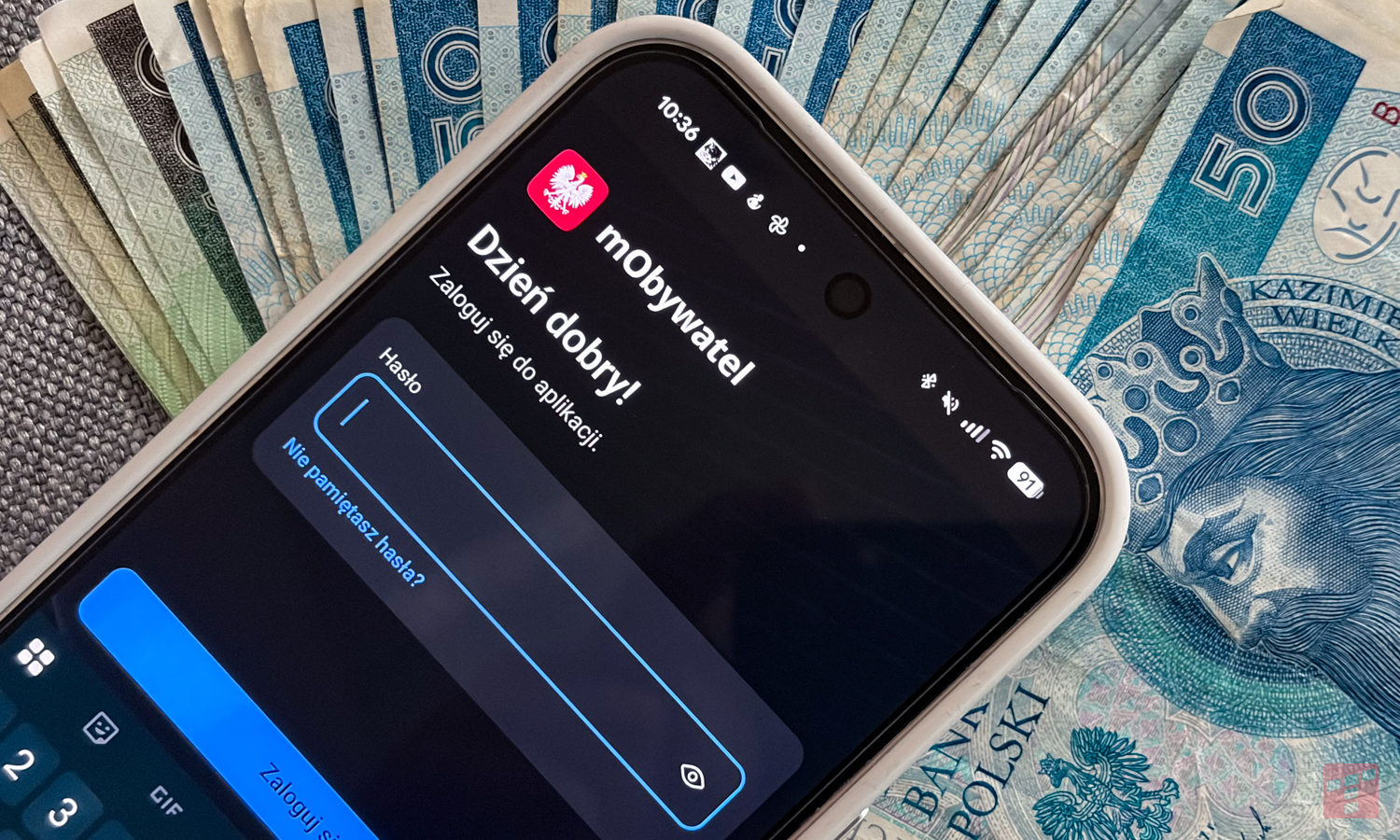 mObywatel szykuje słodko-gorzką nowość. Uspokoi Polaków?