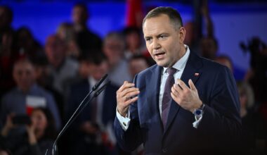 Jak Polacy ocenili decyzję Karola Nawrockiego ws. nominacji dla sędziów i oficerów wywiadu?