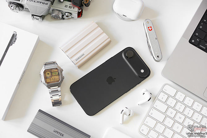 Nadchodzi rewolucja w strategii Apple. Podczas najbliższej jesiennej premiery zobaczymy tylko iPhone'y z najwyższej półki [2]