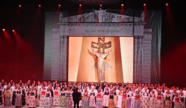 Widowisko "Katedra" w katowickim Spodku