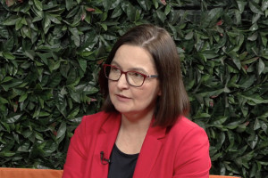 Kaucja, wielorazowe butelki i ROP. Anita Sowińska o kierunku zmian na rynku napojów (WIDEO)