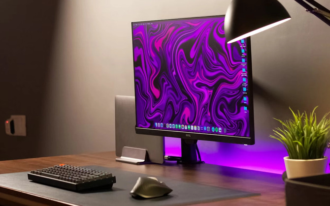 Jak sobie radzą monitory OLED? Okazuje się, że nad wyraz dobrze. Sprawdź świeży raport z Q3 2025 [1]
