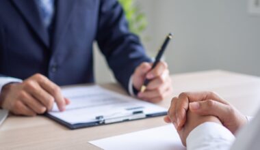 Fala zwolnień i co wtedy? "Na takie spotkanie nie idziemy na pałę"