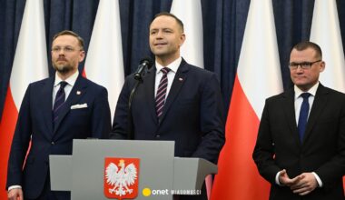 Zaskakujące porównanie. Pałac Prezydencki, psy i "lanie gazetą po nosie"