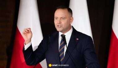 Ułaskawienie na horyzoncie? Polacy w sondażu ocenili przywilej Nawrockiego