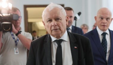 Jarosław Kaczyński ocenił Szymona Hołownię. "Warto powiedzieć coś dobrego" - Onet