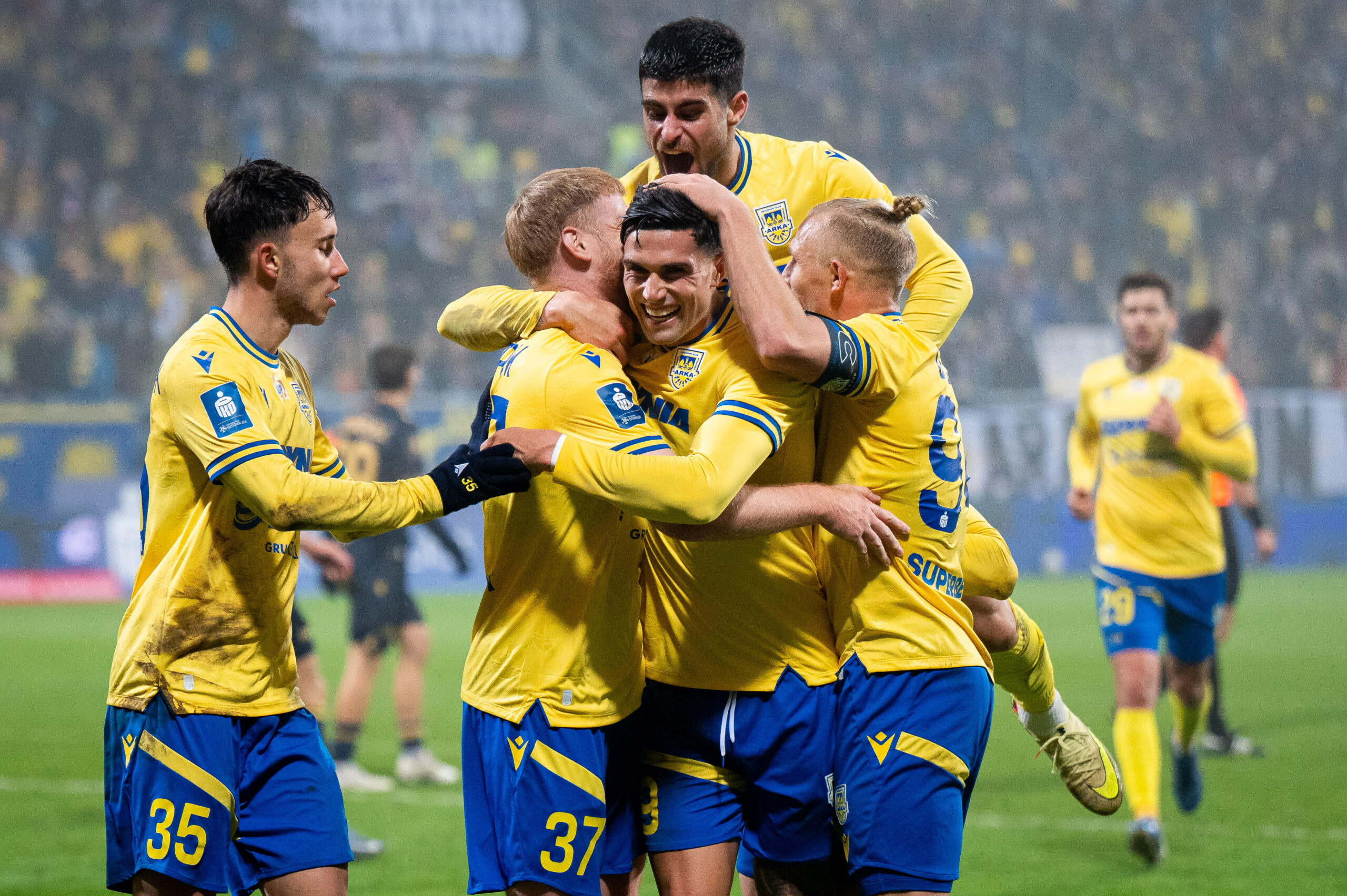 Espiau po strzeleniu gola Lechowi 