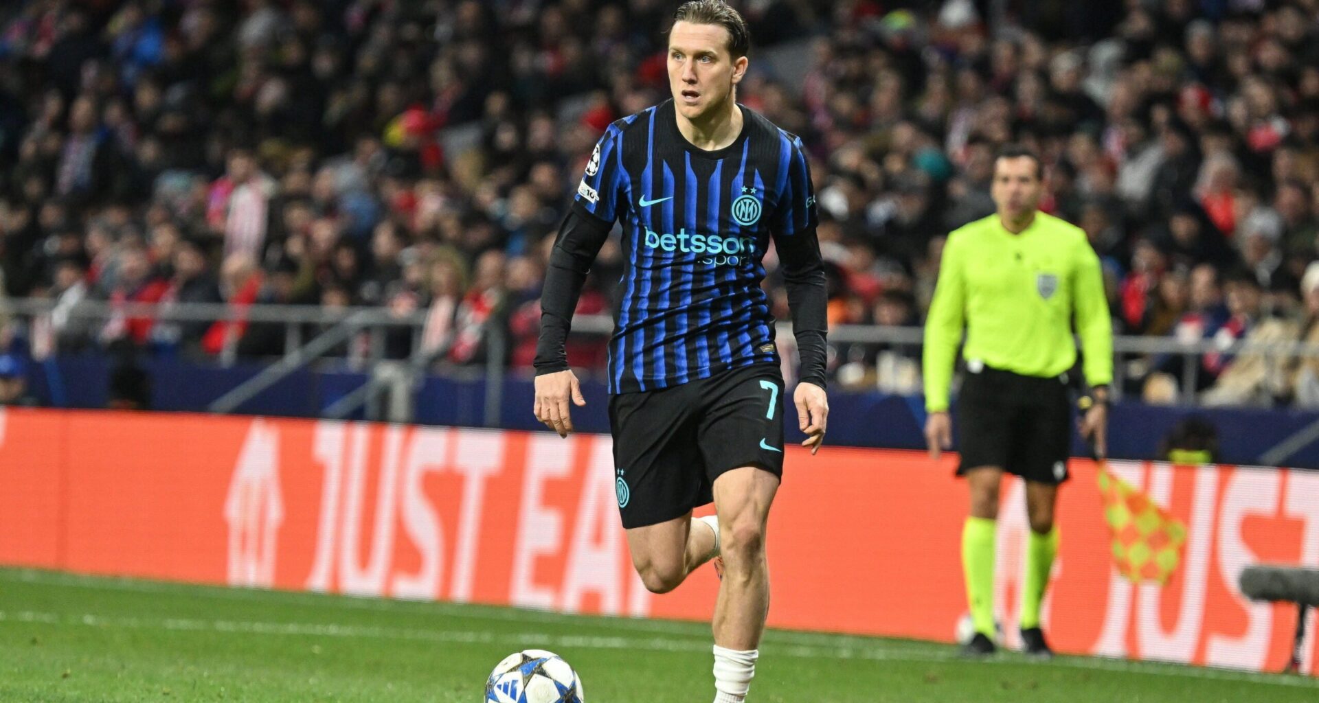 Piotr Zieliński z golem przeciwko Atletico. Włosi docenili Polaka