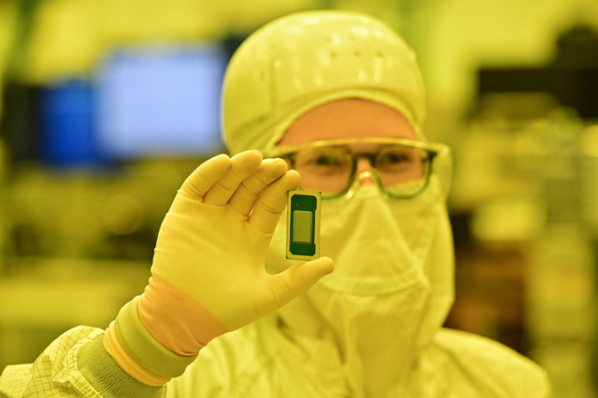 Pierwsze testy wydajności Intel ARC B390 w procesorze Panther Lake potwierdzają duży wzrost wydajności układu Xe3 [1]