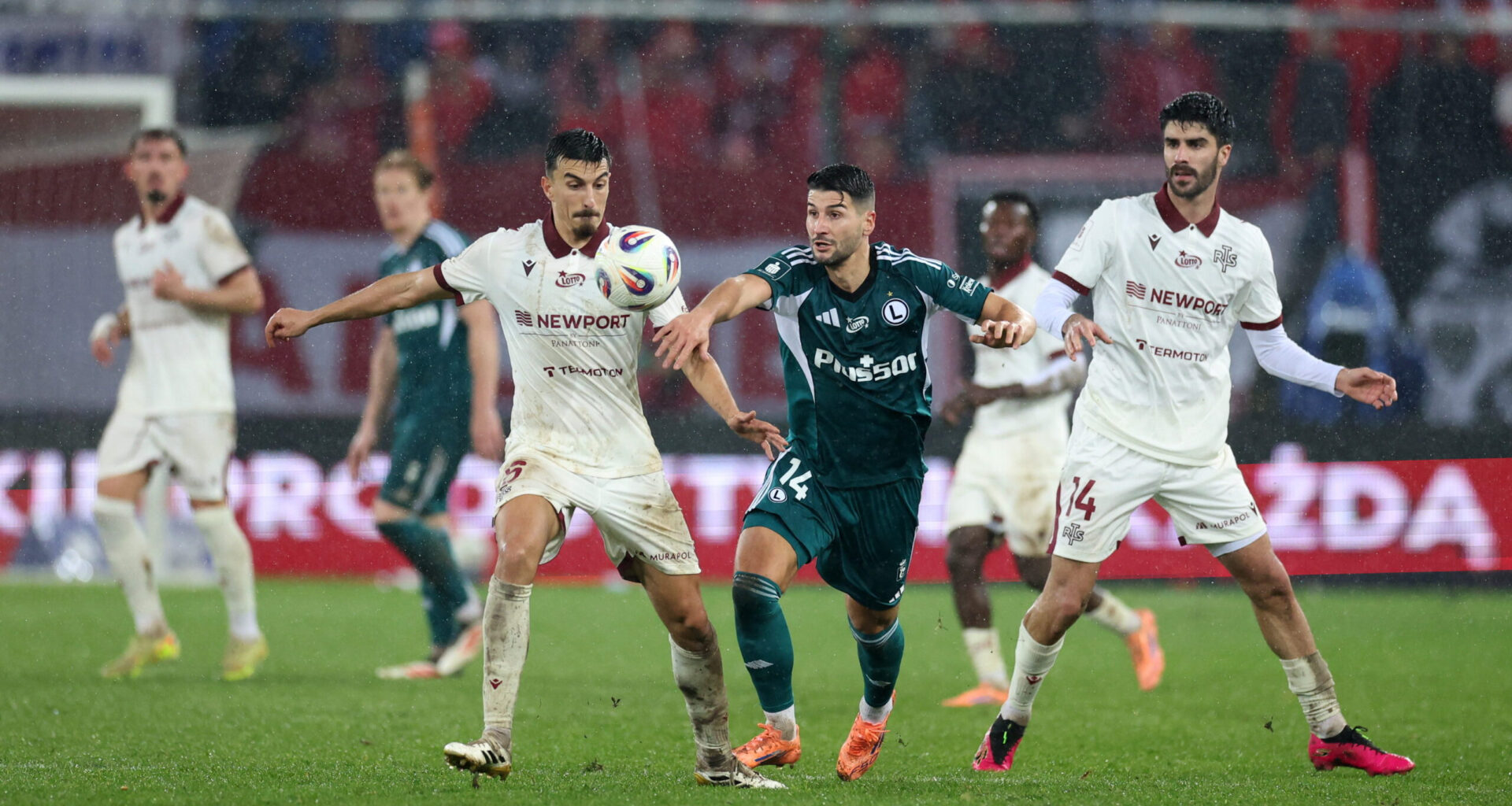 Widzew to gwarancja fajnych emocji. Klasyk z poziomu trybun