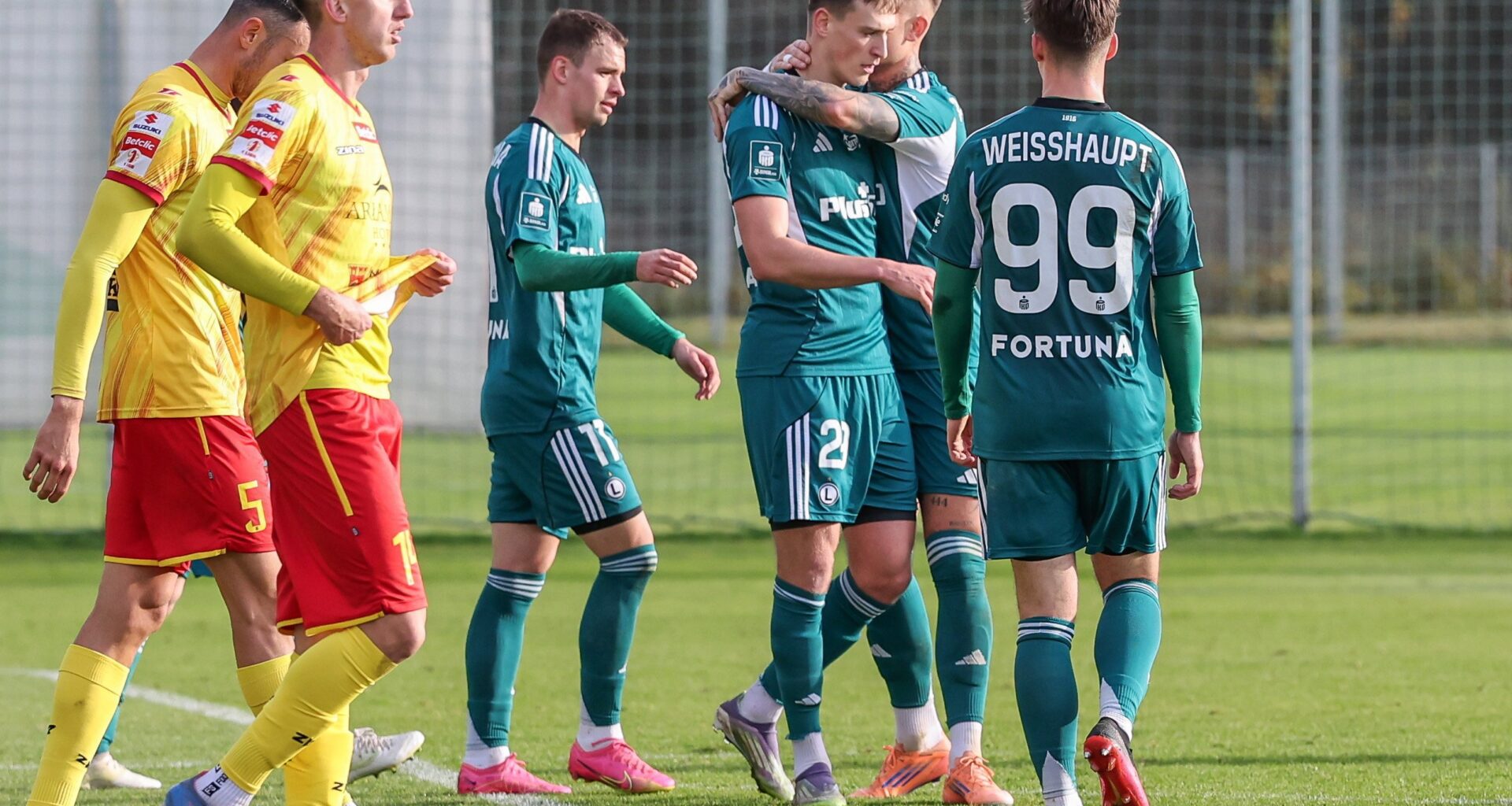 Legia postrzelała w sparingu. Próba odbudowy przed ligą