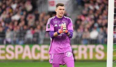 Majecki z babolem w meczu z OM