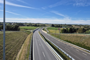 Cztery pasy i wielka estakada gotowe w 95 proc. Kluczowa trasa lada dzień dla kierowców