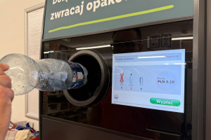 System kaucyjny rozbija się o złe prawo. Tymczasem rząd szykuje kolejne obowiązki dla odpadów