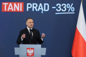 Ceny za prąd mają spaść o jedną trzecią. Rodziny zaoszczędzą 800 zł rocznie