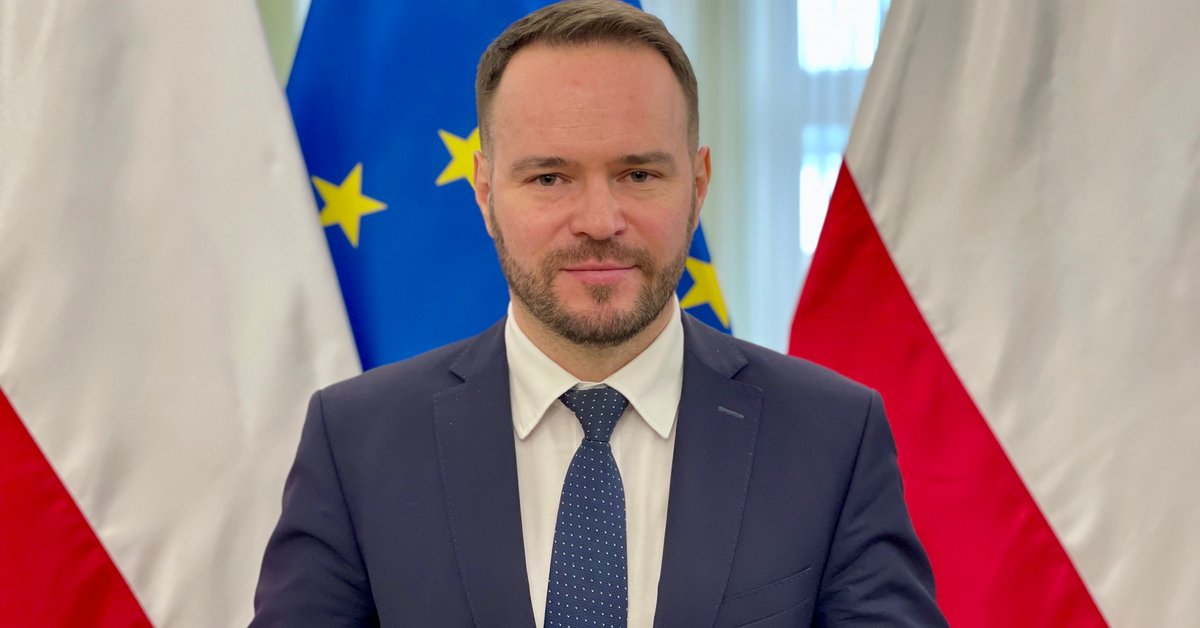 Wraca sprawa zdjęcia krzyża ze ściany urzędu. Sąd wydał wyrok w sprawie wojewody - Onet