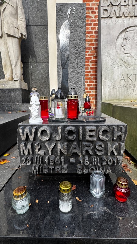 Grób Wojciecha Młynarskiego na warszawskich Starych Powązkach