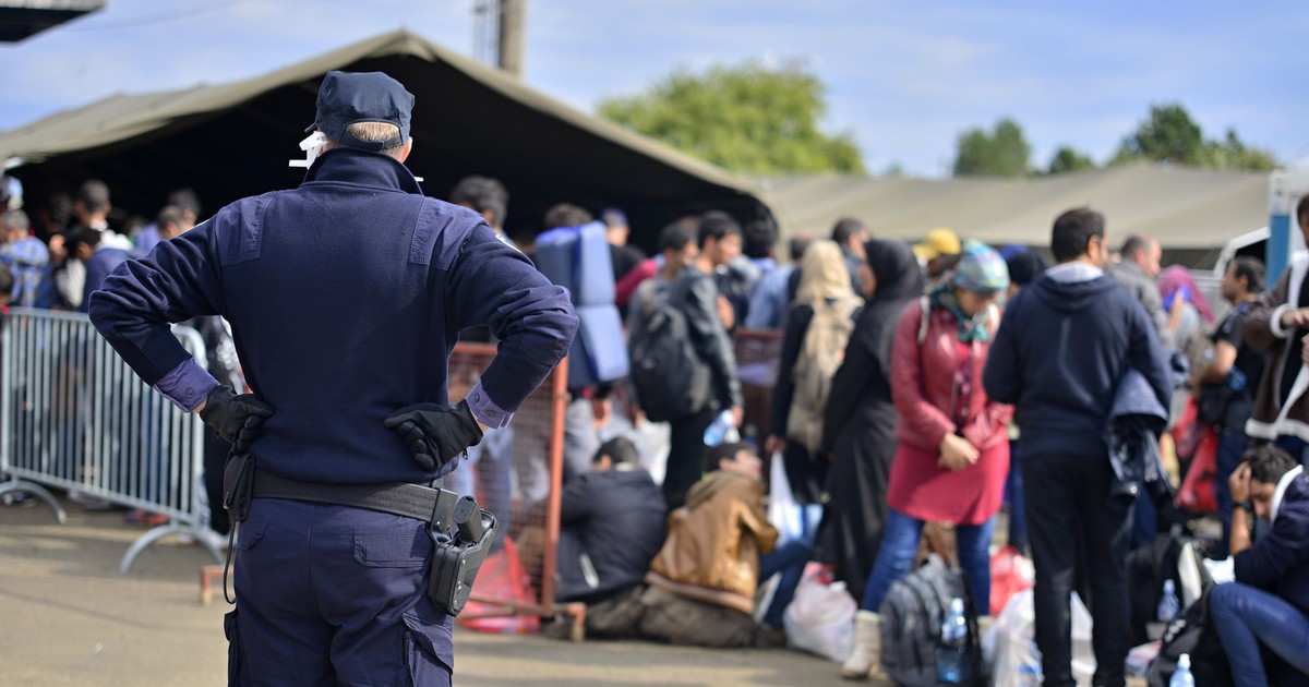 Unijny pakt migracyjny pod lupą. Belgia i Holandia stawiają ultimatum