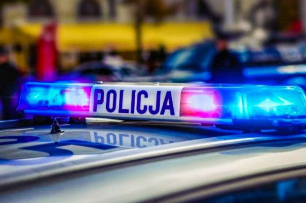 Światła policyjne na radiowozie kogut