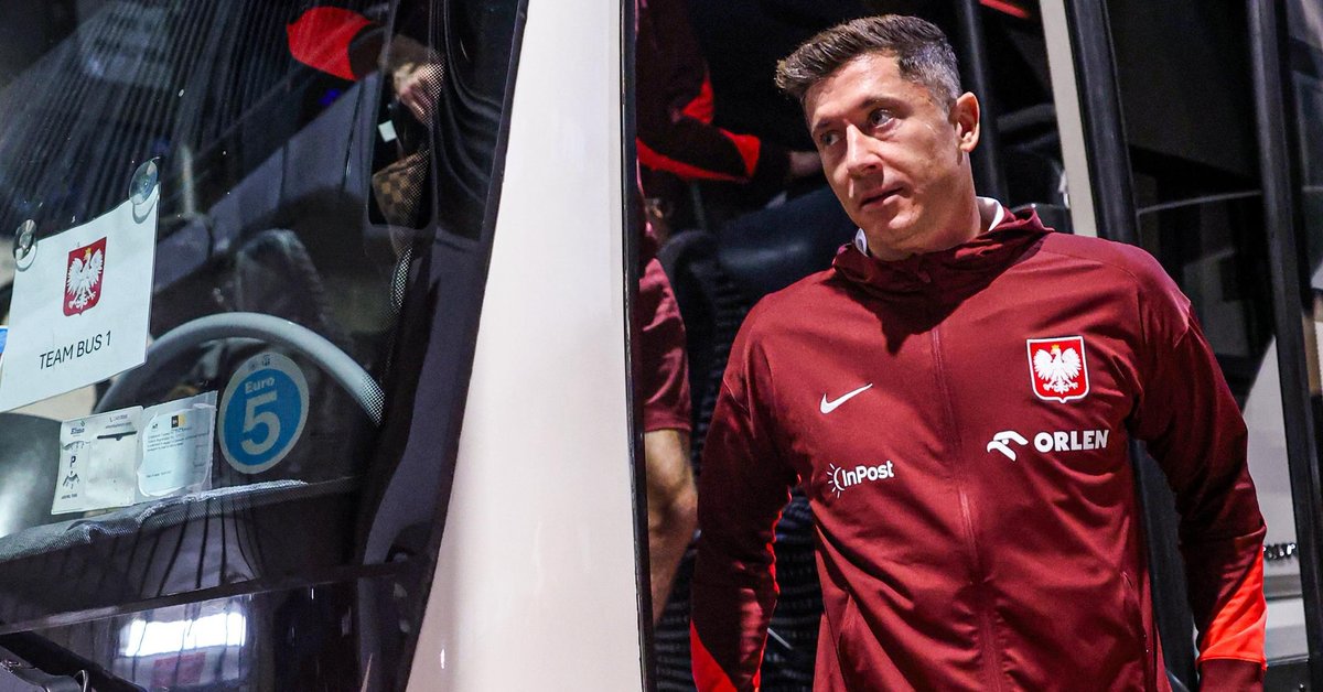 Zmiany w Barcelonie po blamażu w hicie LM. Oto los Roberta Lewandowskiego