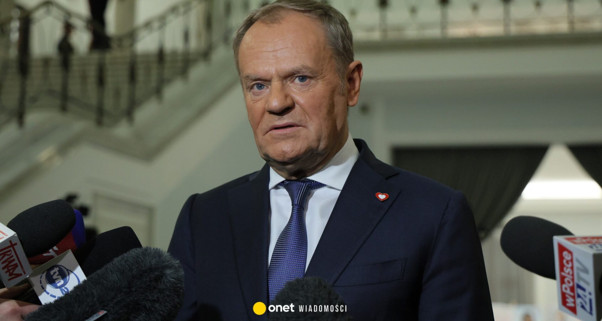 Donald Tusk uderza w Karola Nawrockiego. "Ponury żart"