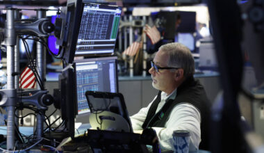 Giełda najniżej od miesiąca, spadki wyglądają coraz poważniej [HIRSCH O GOSPODARCE]