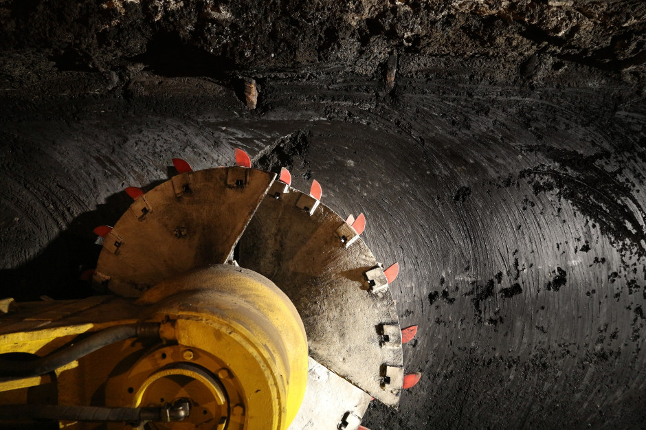 Górnicza spółka planuje zwolnienia grupowe. Pracę może stracić niemal 800 osób