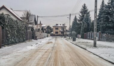 IMGW ostrzega przed gołoledzią i mgłą. Pomarańczowe alerty w Polsce