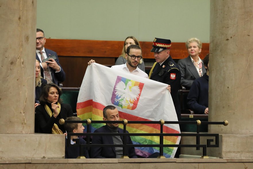 Aktywista Bart Staszewski w Sejmie w grudniu 2023 r. 