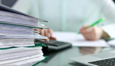 KSeF: czy czeka nas chaos? Większość firm wciąż korzysta z papierowych faktur