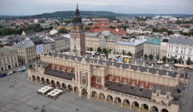 Cudzoziemscy turyści wydali w Polsce więcej, niż Polacy za granicą