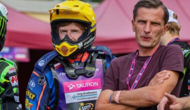 Żużel. Nawet nie trzeba było go namawiać. To wystarczyło, aby podpisał umowę