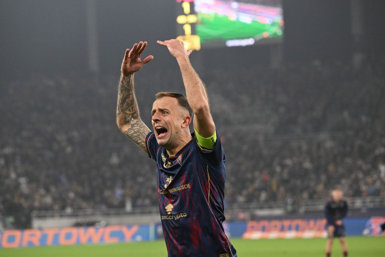 Nocny wpis Grosickiego niesie się po sieci