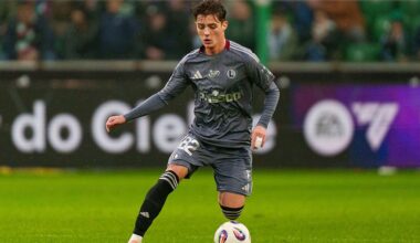 Kolejne problemy Legii. Dwaj kluczowi piłkarze kontuzjowani - SportoweFakty