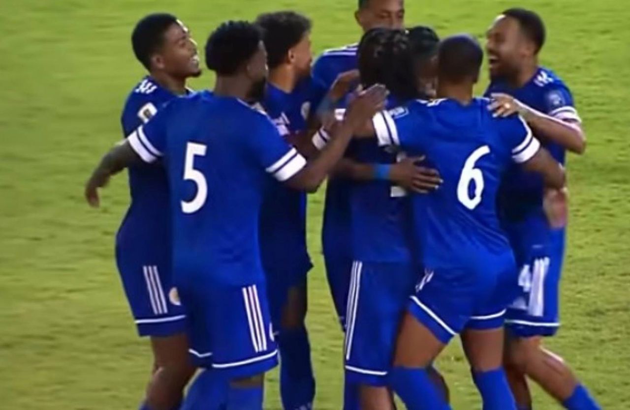 Wygrali 7:0. Mają 160 tys. mieszkańców i są o krok od mundialu - SportoweFakty