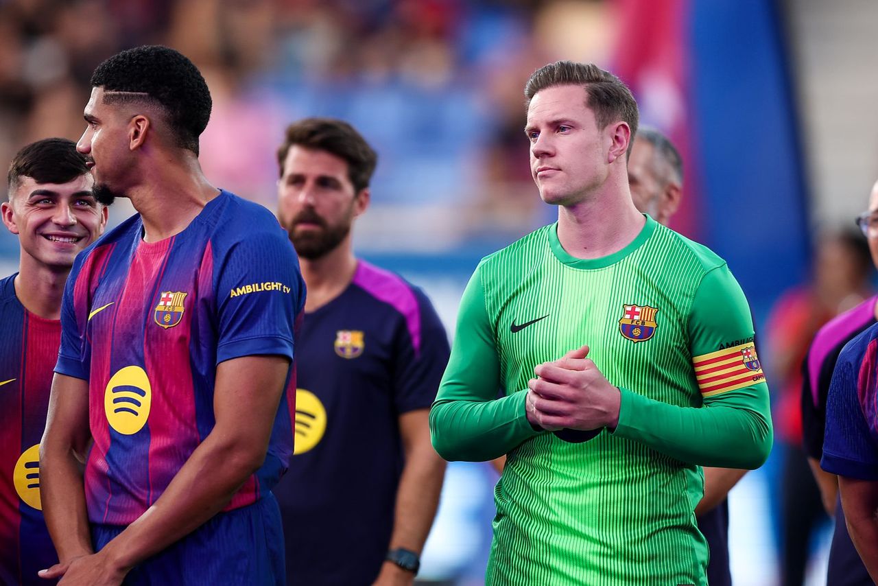 Media. Barcelona dostała ofertę za Ter Stegena