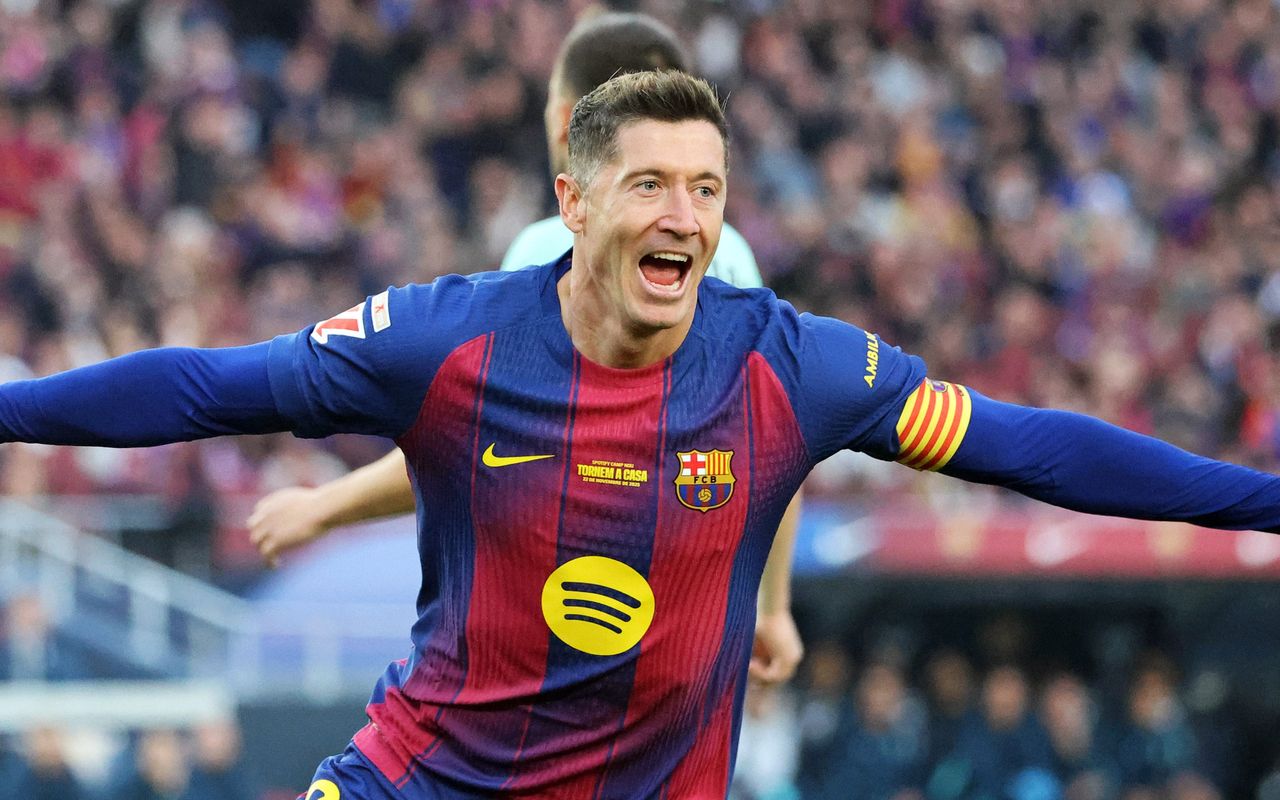 Niewiarygodne, ale prawdziwe. Dla "Lewego" niemożliwe nie istnieje - SportoweFakty