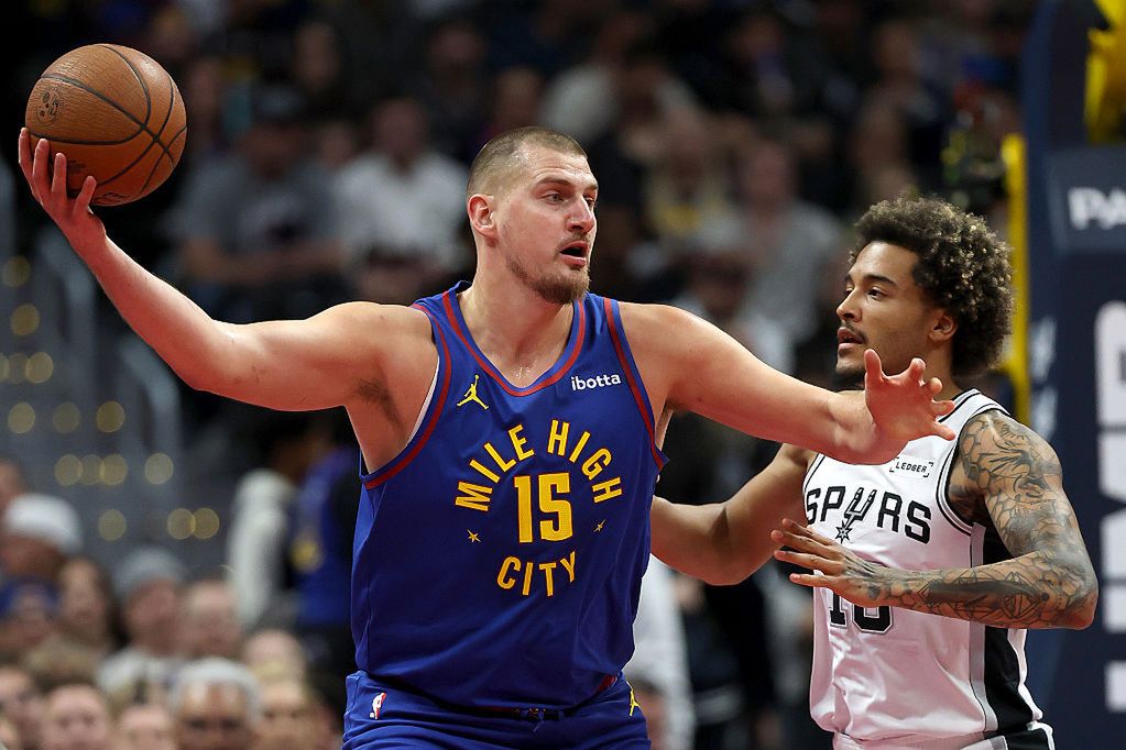 Wielki triumf Spurs i Sochana. Awansowali dalej w Pucharze NBA