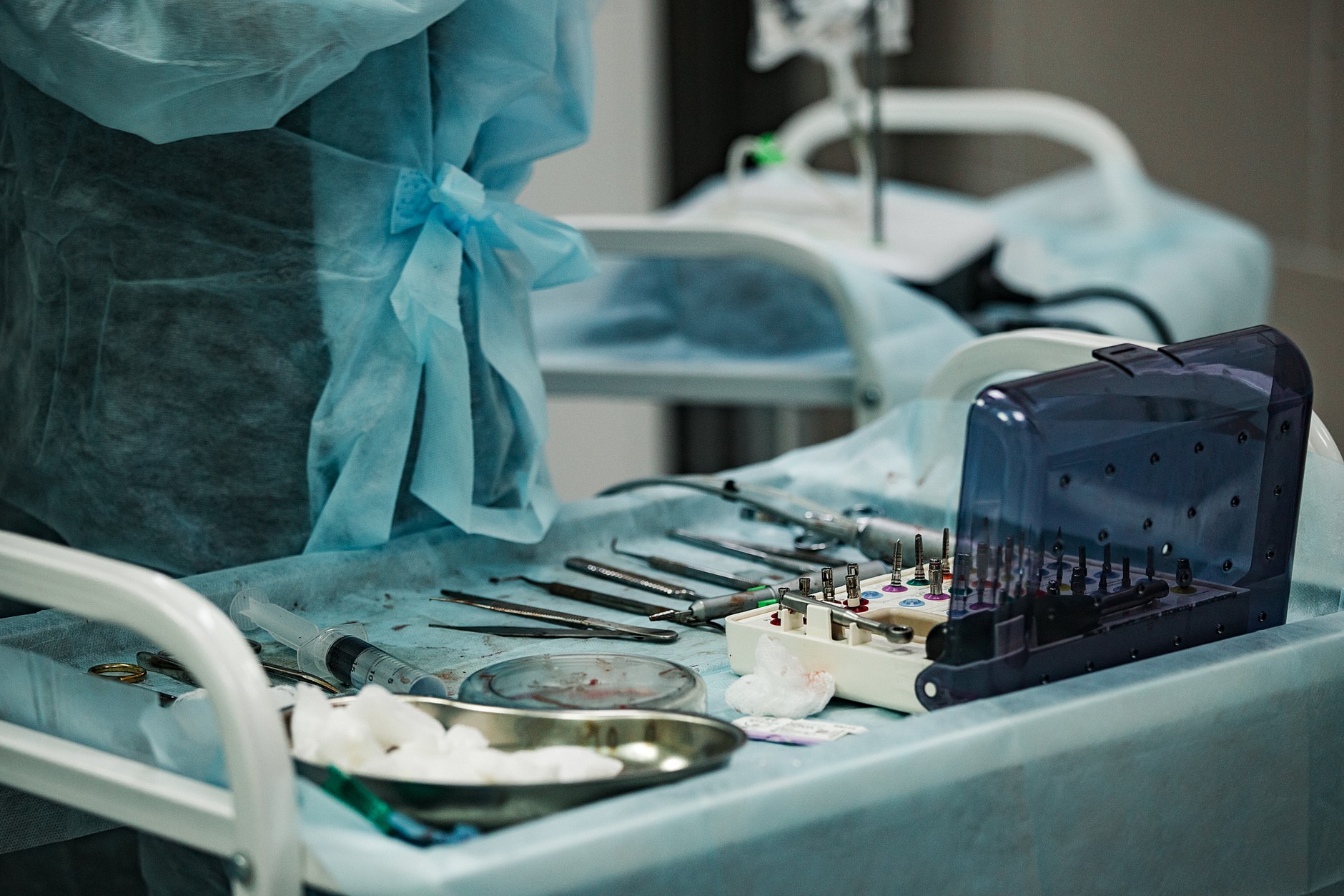 Narzędzia do sekcji zwłok