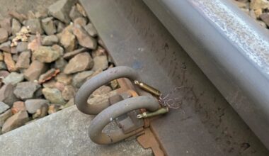 Naboje znalezione na torach w Wielkopolsce. "To prowokacja" - Onet