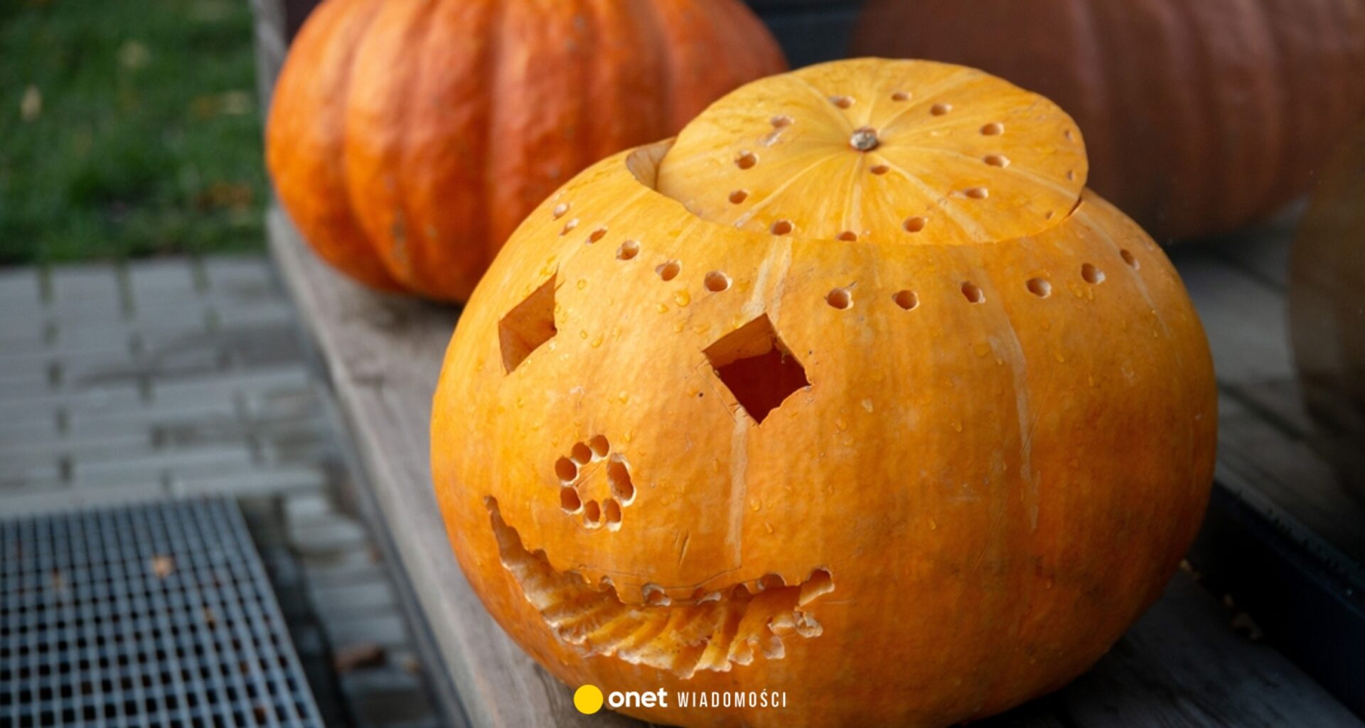 Dzieci obrzuciły dom kamieniami w trakcie Halloween. "Gdzie jest granica"