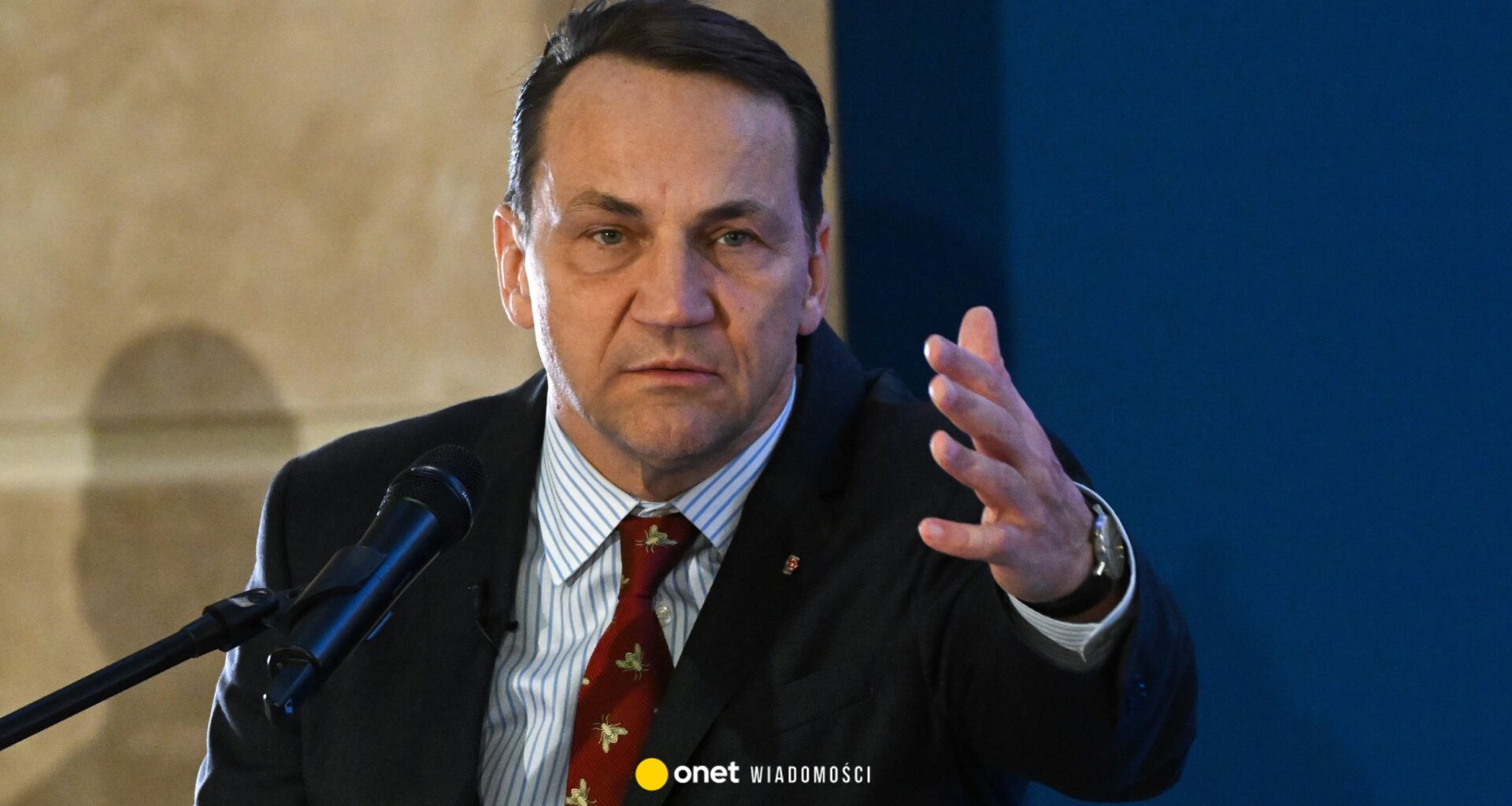 Sikorski odpowiada posłowi PiS i Republice. "Putinowi i wam to się nie podoba"